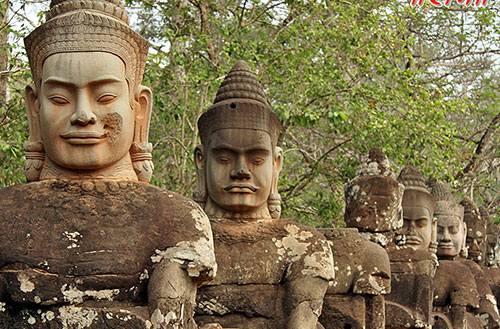 Angkor Wat Buddhism